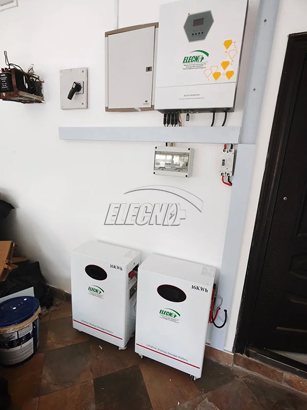 Dos baterías 16kWh ELECNO y un inversor solar instalados en el proyecto Ofankor Ghana